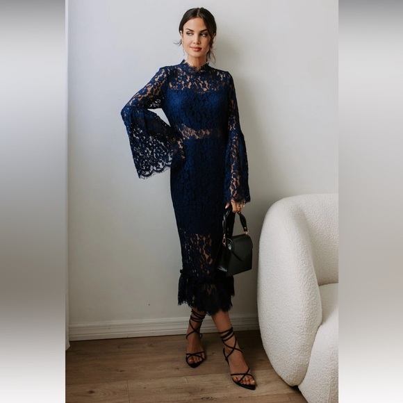 Endless Rose | Dresses | Vici Endless Rose Navy Blue Lace Bell Sleeve ...